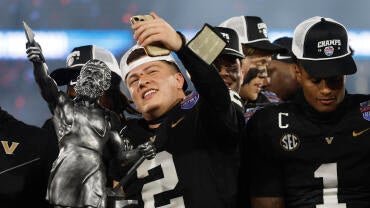 COLLEGE FOOTBALL: DEC 27 Birmingham Bowl - Georgia Tech vs Vanderbilt